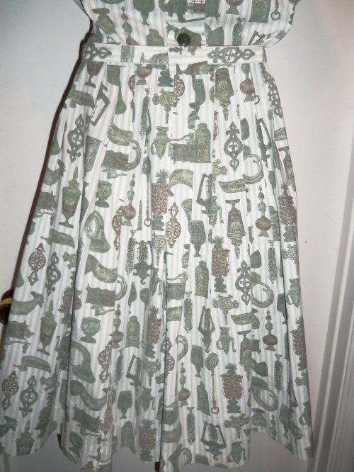 Vtg 50s VIRGINIA HART Cotton Fabric KITCHEN THEME Belt Dress DEADSTOCK M L NOS