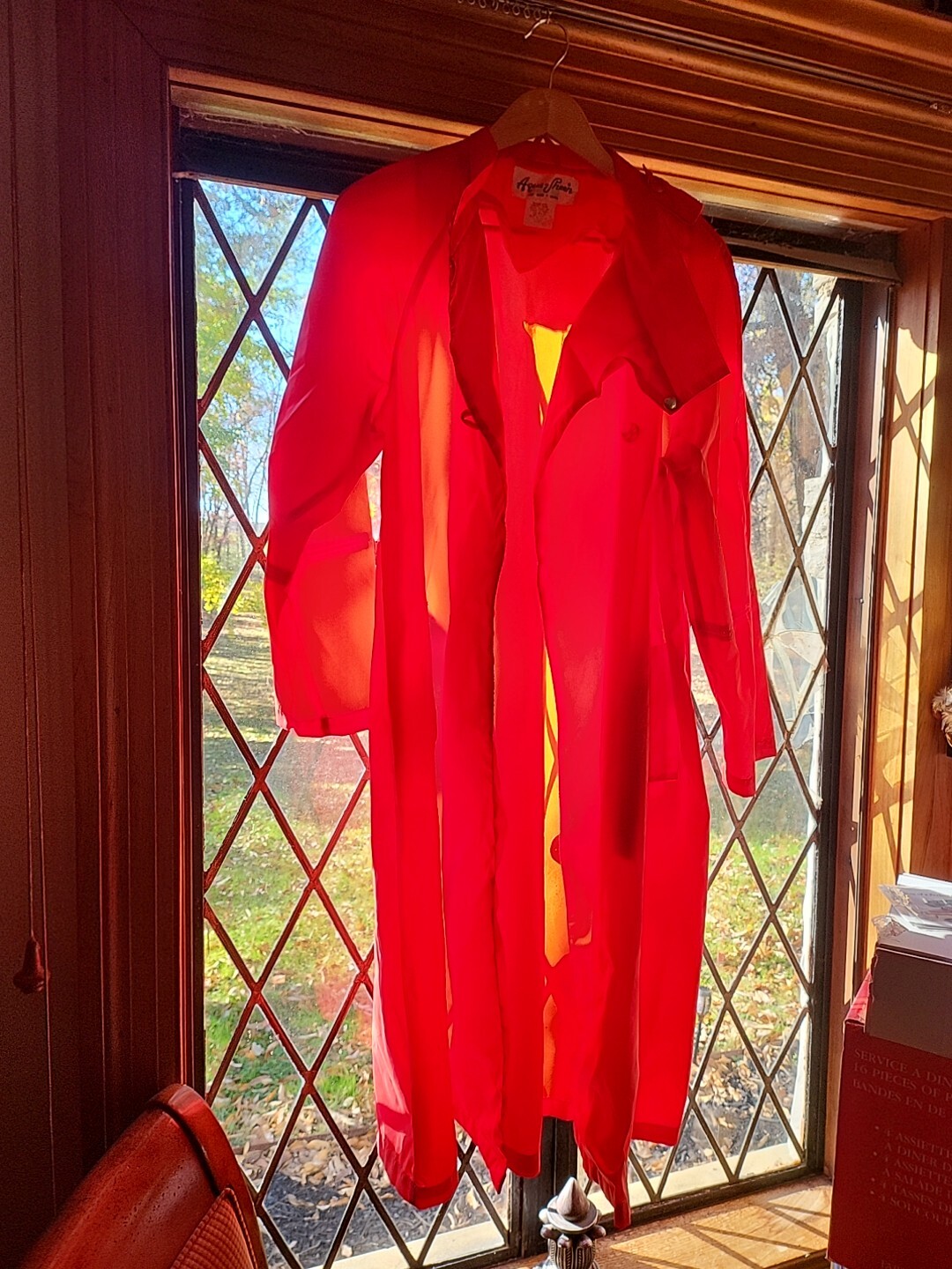 Sexy VINTAGE AQUA SHEEN Red Matte LIQUID NYLON MAC RAIN COAT Medium