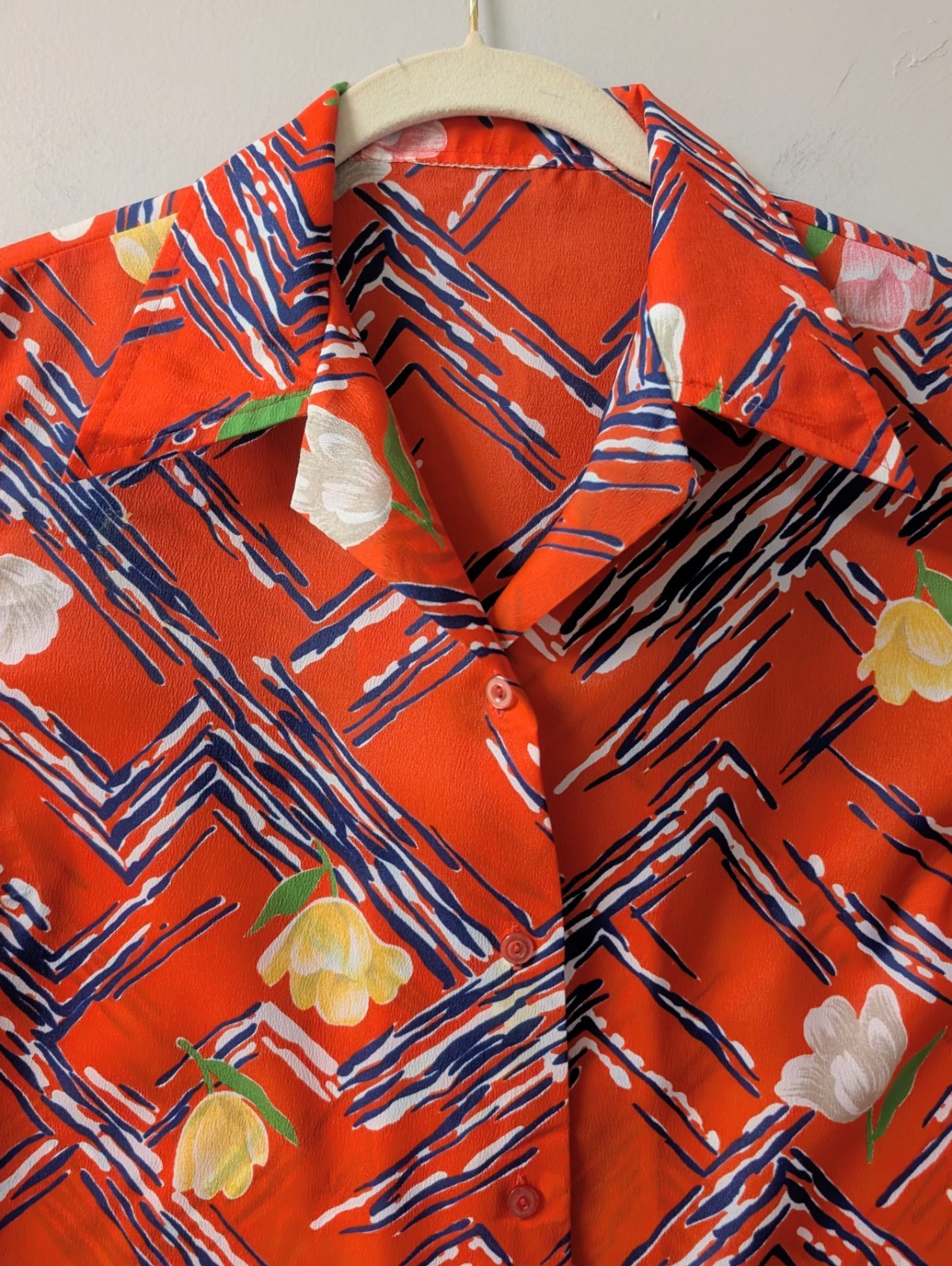 Vintage 70’s Absteact Flower Sleeveless Button Down Top M/L