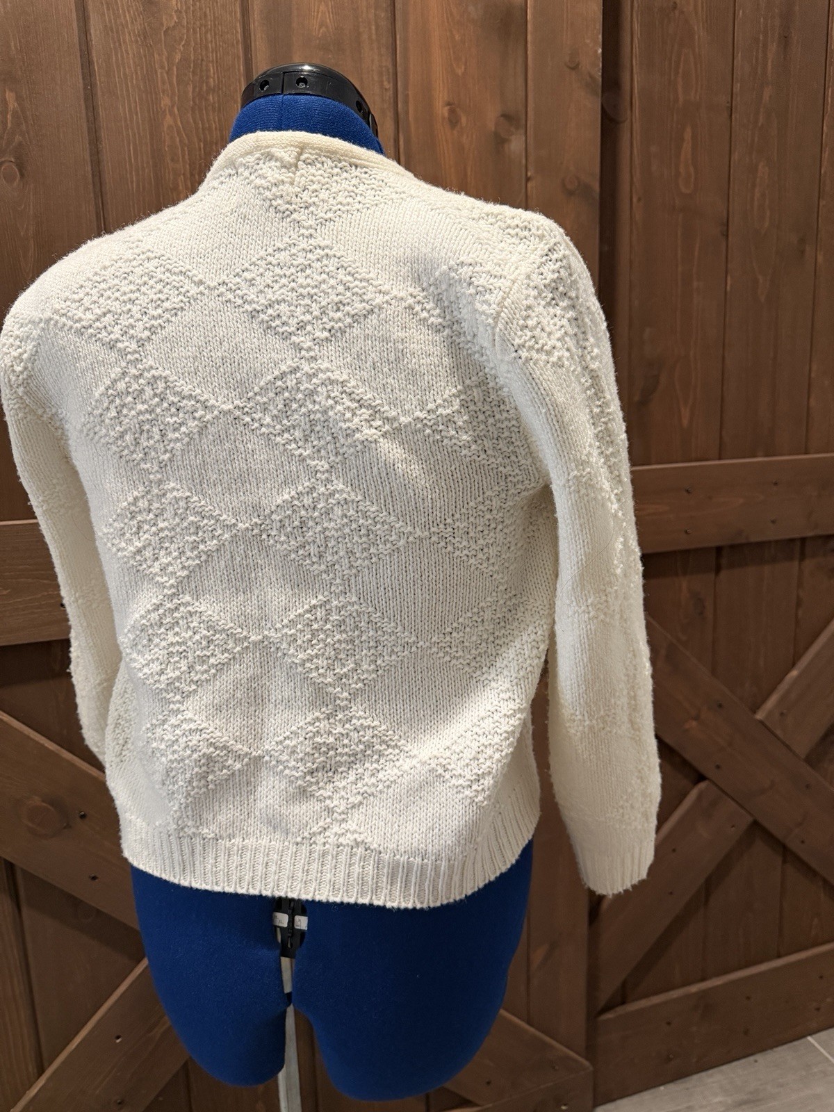 Vtg Union Made Women’s Sayelle Cream Button-Front Cardigan Sweater Size Small
