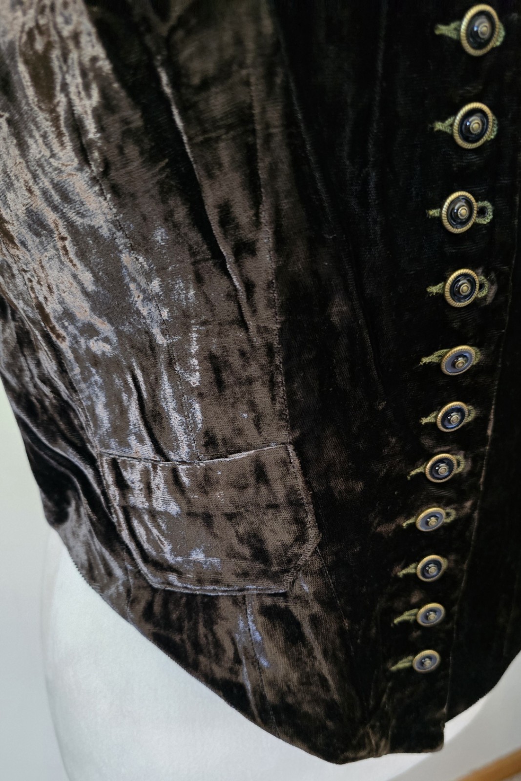 Vintage 1990s Banana Republic Brown Velvet Mandarin Collar Boho Goth Vest Size 8