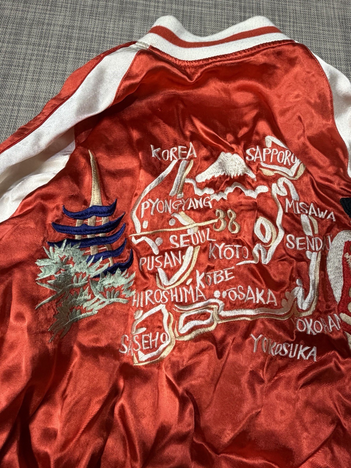 VTG Sukajan Souvenir Jacket, Woman’s Sz S Japanese-Style Embroidery Reversible