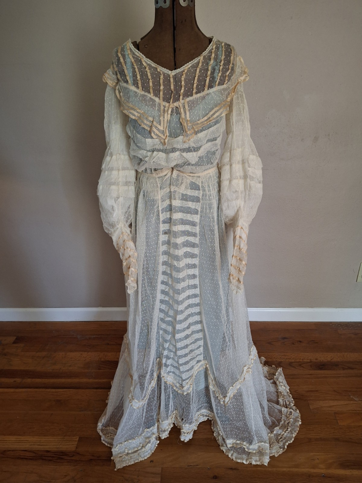 Vintage 1900 Charming Swiss Dotted/Ribbon Trim Bodice & Skirt