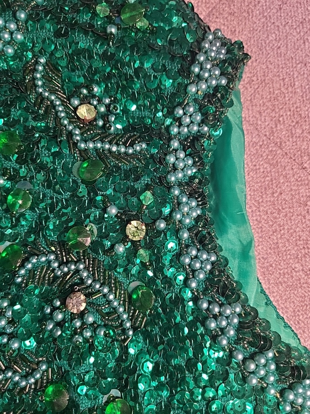 Vtg VALENTINA Ladies Wool Beaded & Sequined Butterfly Couture Vest M Green