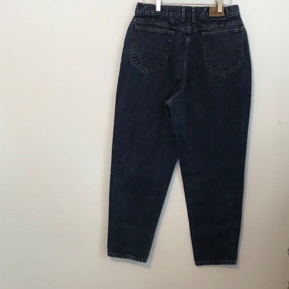Vintage Lee High Waisted Mom Jeans Dark Wash Tapered Leg Made in USA Size 16 Med