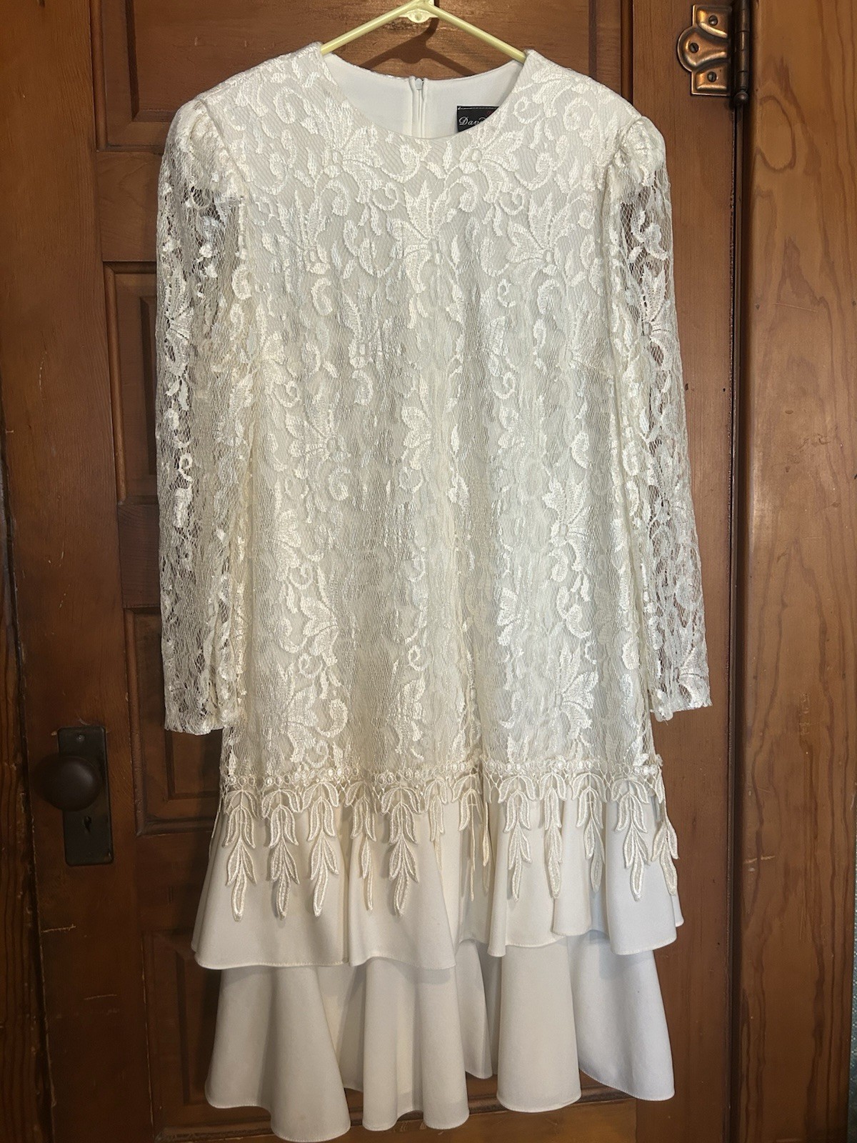 Vintage Ivory Lace DAVID ROSE Size 15 Formal Dress Beautiful Condition