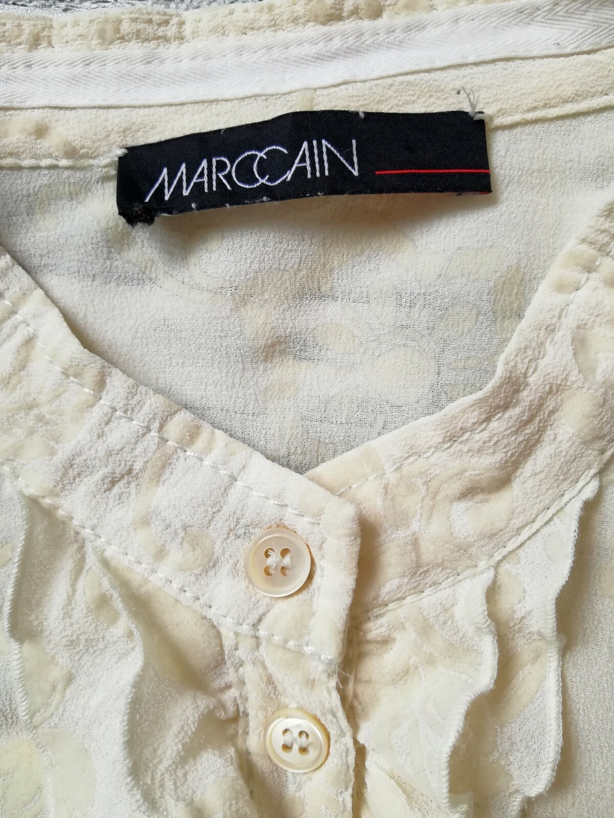 Vintage 90’s Marc Cain Woman Silk Blouse Chiffon Lace Shirt Ivory Buttons Size 4
