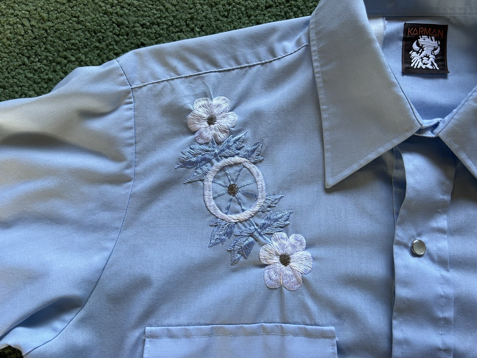 Vintage Women’s Karman Pearl Snap Button Down Long Sleeve Blue Western Shirt