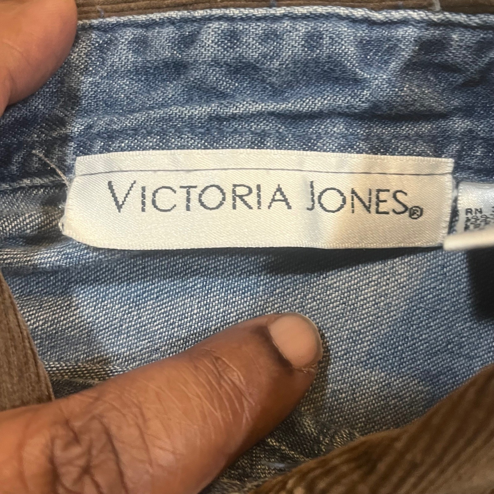 Vintage Victoria Jones Denim Shirt Womens S Embroidered Cabin Corduroy Collar