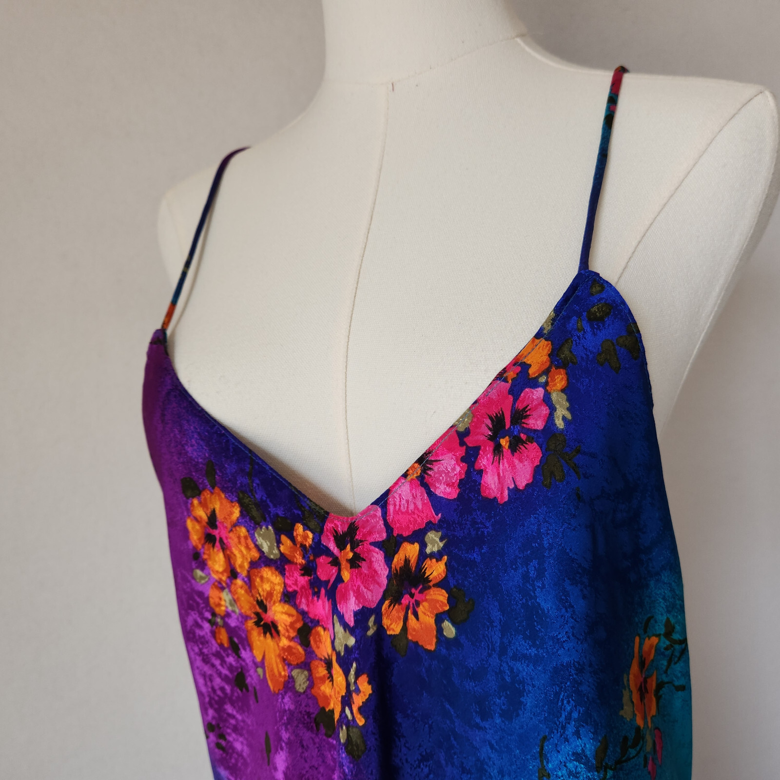 Vintage Y2K Circa 2000 USA Floral Satin Maxi Slip Dress Straps Multicolor Sz.M