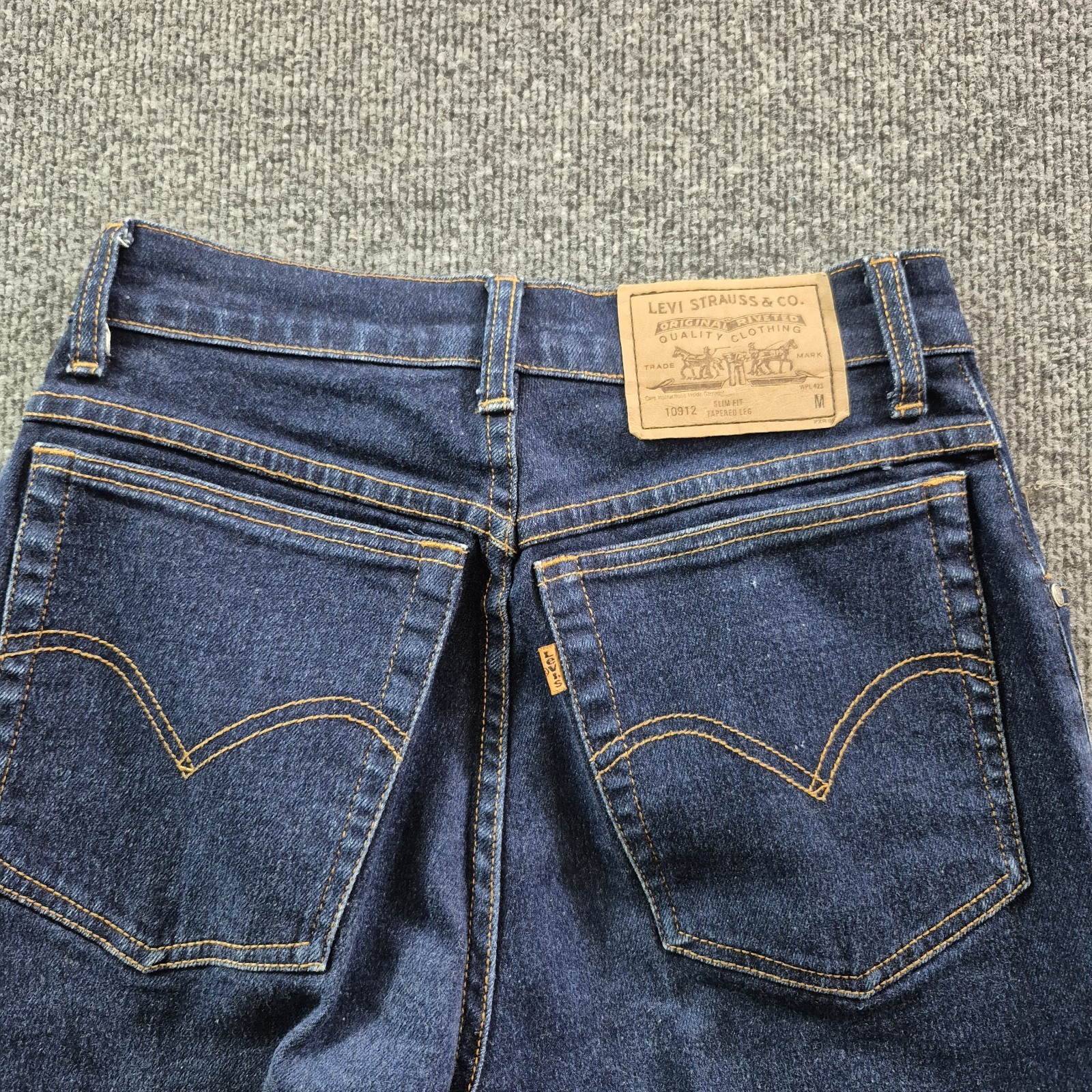 Vintage Levis 10912 Slim Fit Tapered Leg Jeans Orange Tab Womens Size 9 Blue