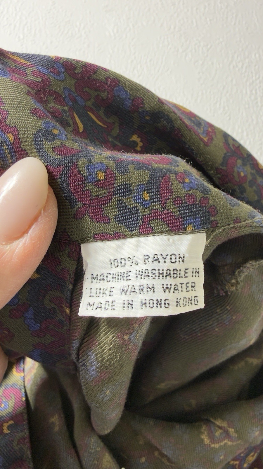 VTG Jos A Bank Skirt Suit 8 Rayon Burgundy GeometricP Paisley Mock Neck Jewish