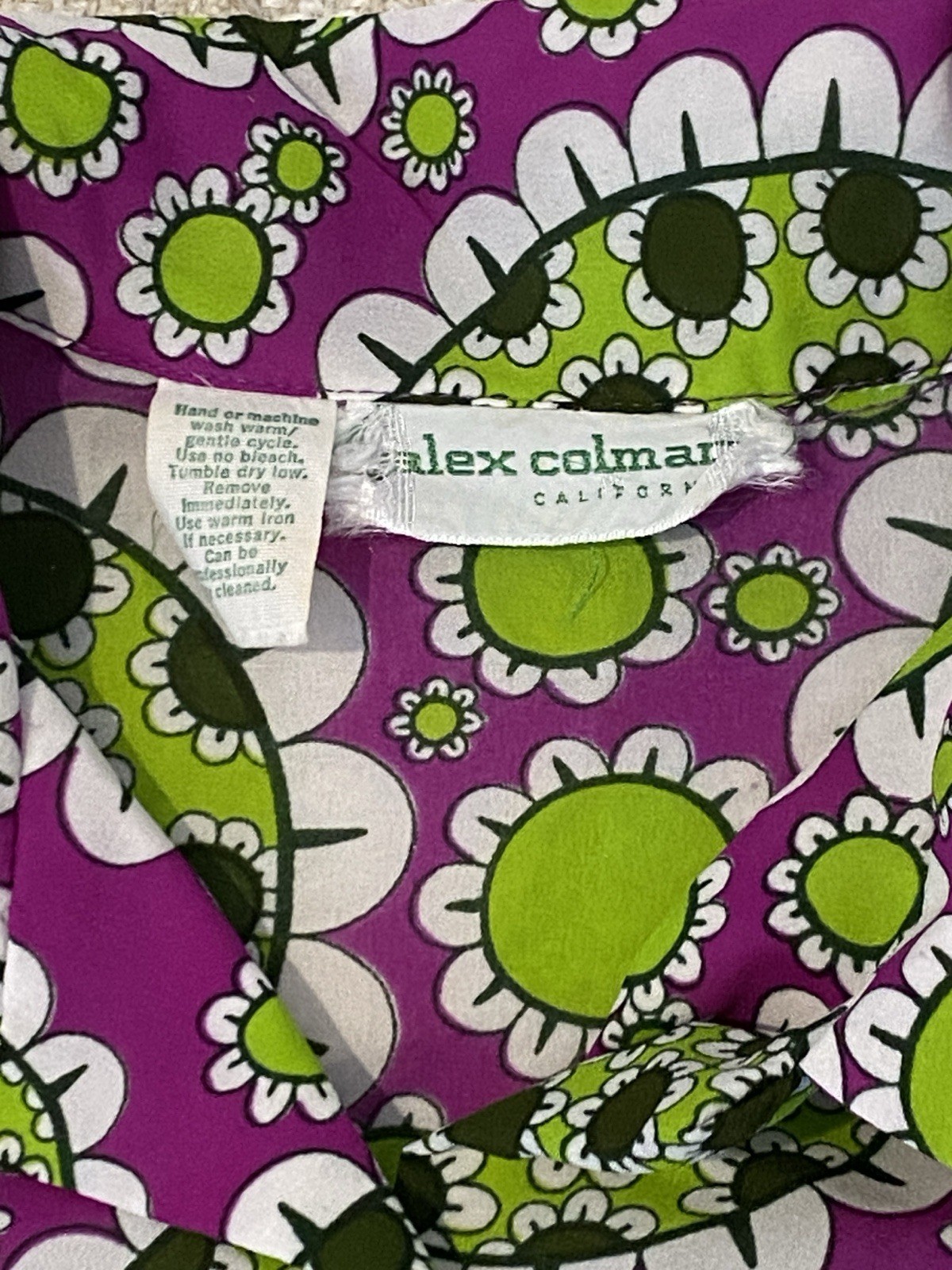 Vintage 70’s ALEX COLEMAN shirt Purple& White daisy Print Sz M Excellent