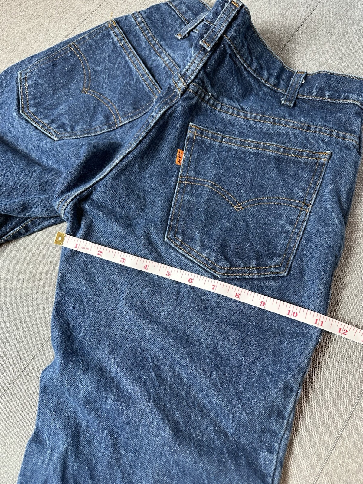 Vintage 1980s Orange Tab Bell Bottom Levis Women’s 32×28