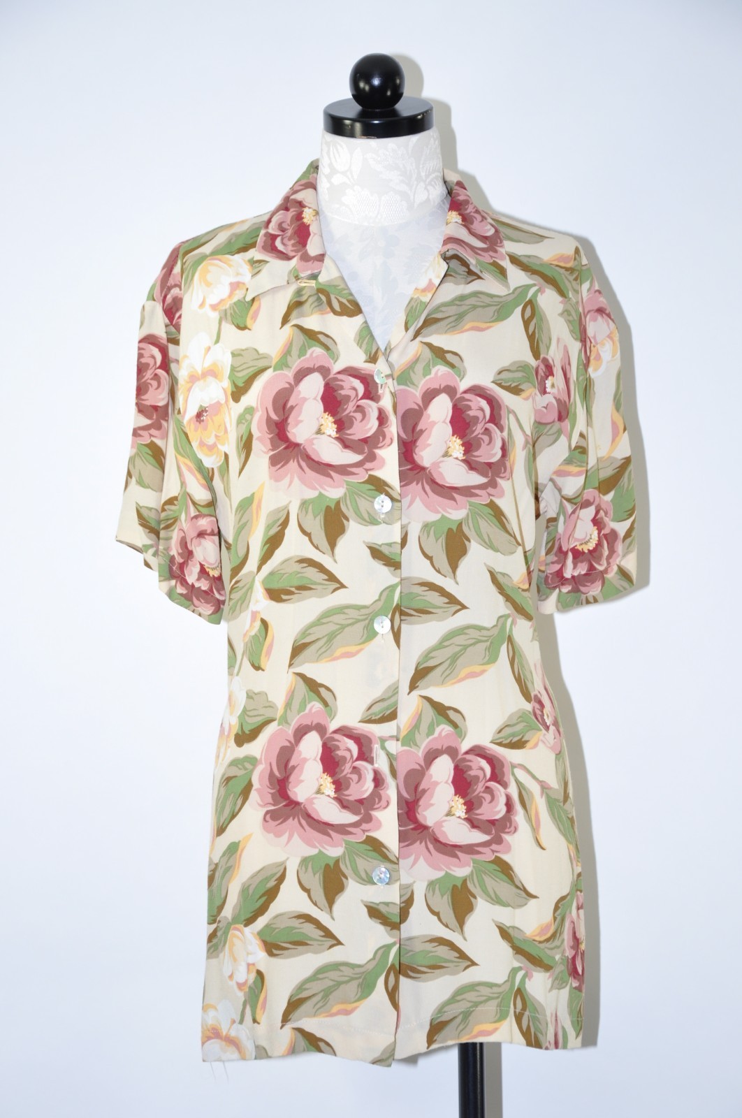 90s Vintage Green Pink Botanical Floral Rayon Longline Shirt Blouse Top Women M