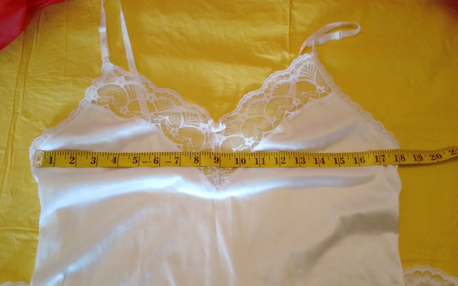 Full Slip BONNE NUIT Vintage White SZ Med Made in USA Lace Trim