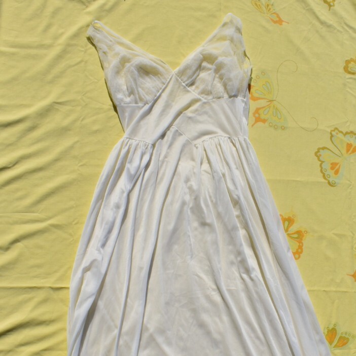 VTG TLC unique Vanity Fair Layered Nylon Tricot Lace Negligee READ