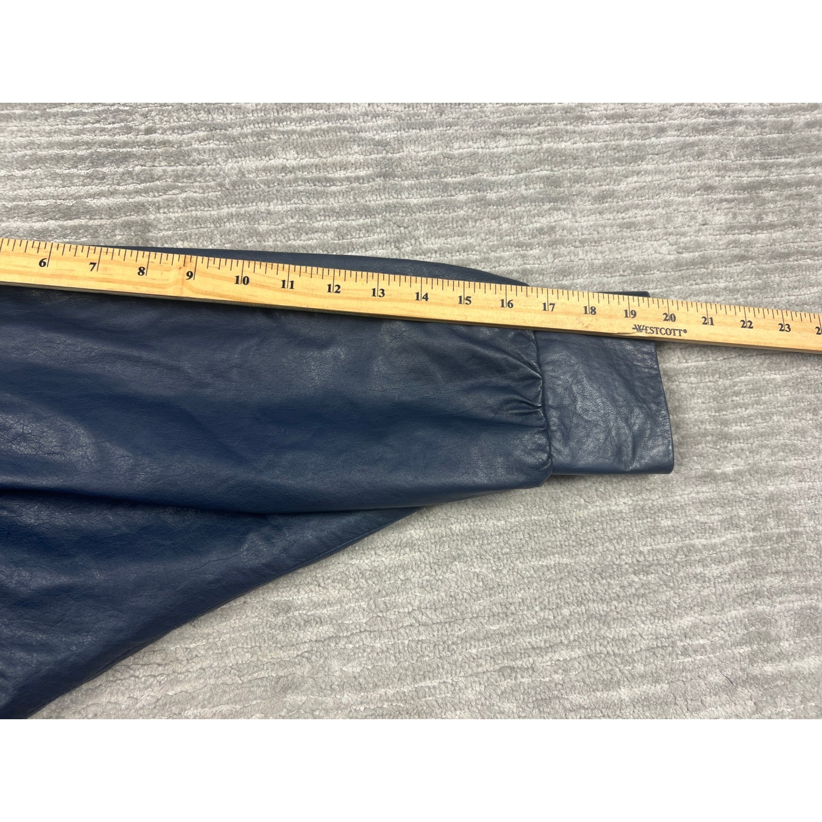 Cueros Leather Jacket Womens L Navy Blue Dolman Sleeve Pleated Vintage Tie Belt
