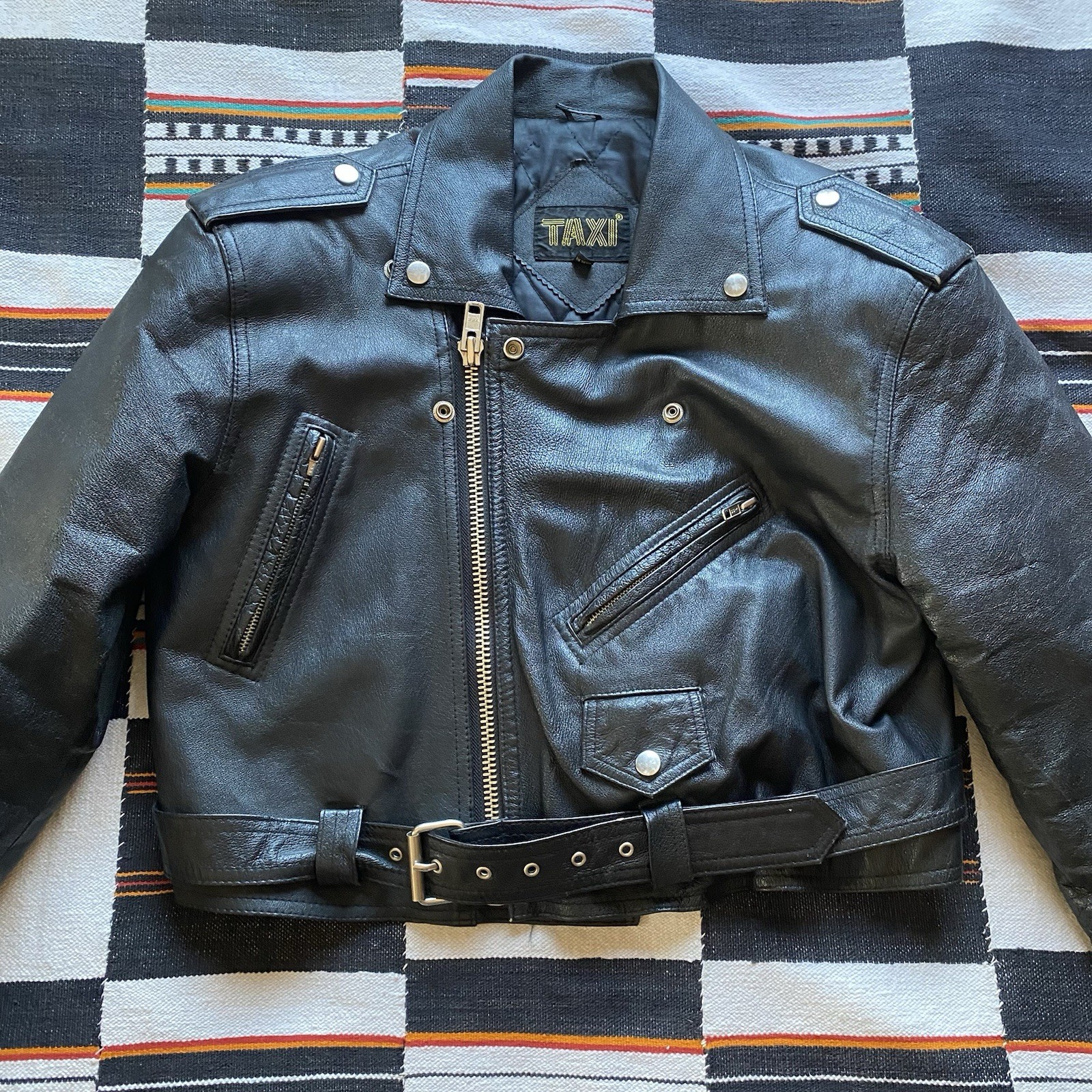 Vintage Taxi 80’s Leather Cropped Jacket. Biker Core. Motorcycle. Unisex. Large.