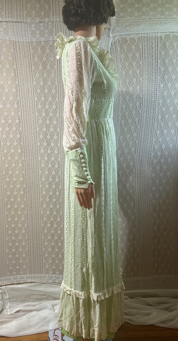 Vintage 1970s Prairie Dress Victorian Lace Folklore Cottagecore Lime Maxi S 27W