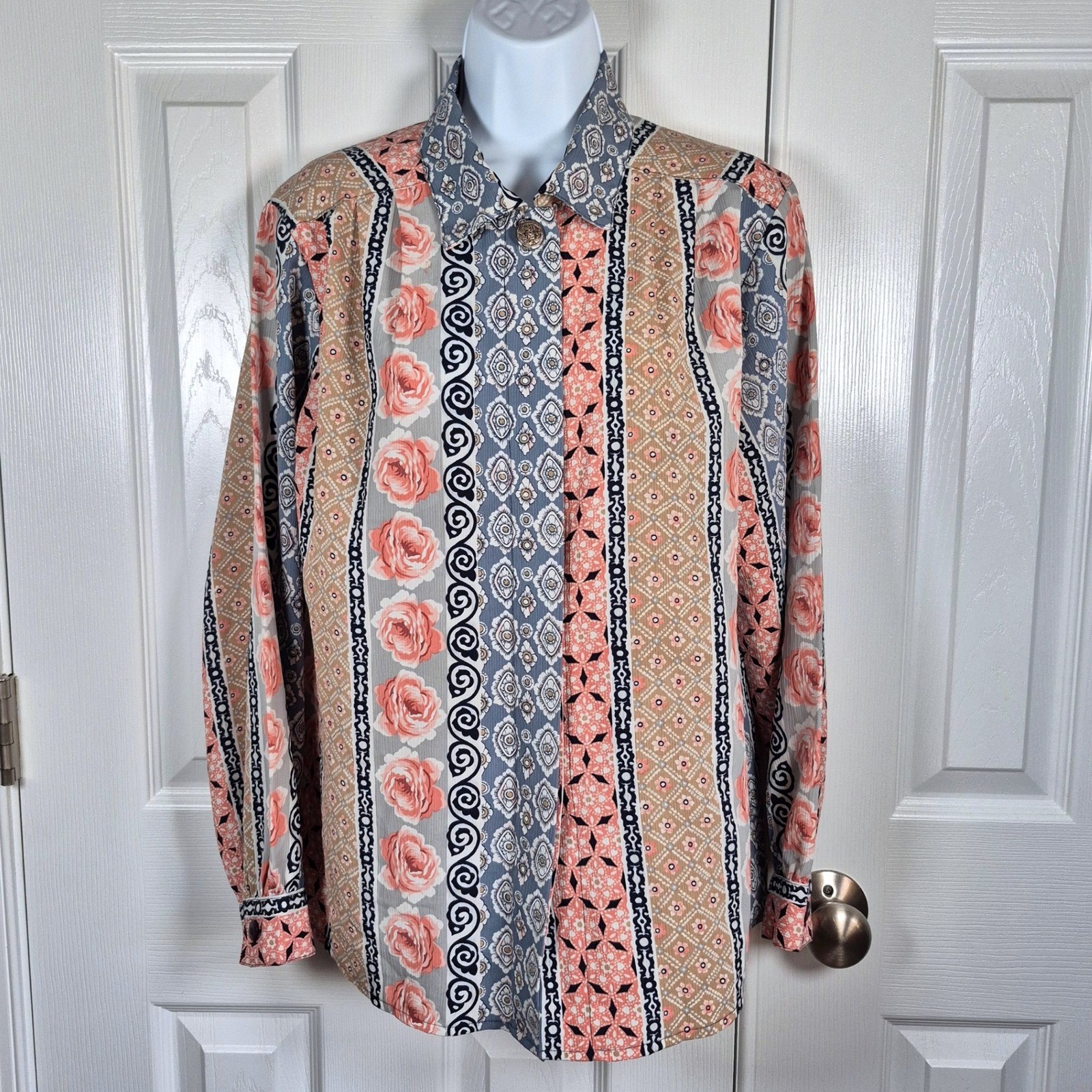Vintage button down shirt floral pink black Notations womens 8