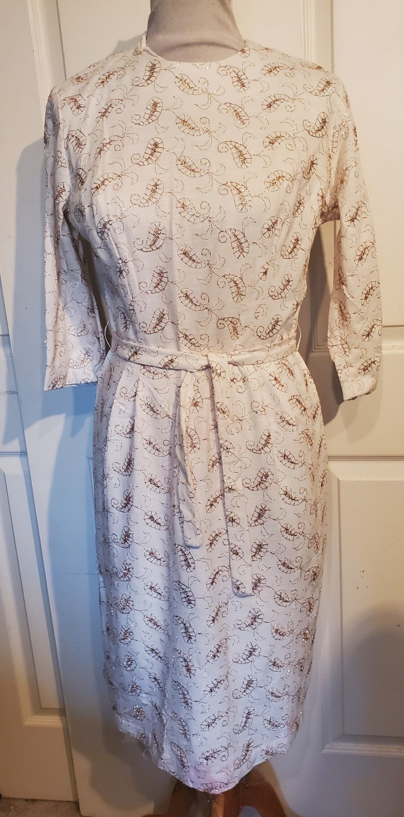 Vintage 50s 60s Winter White Wool Dress Metallic Gold Trim B38