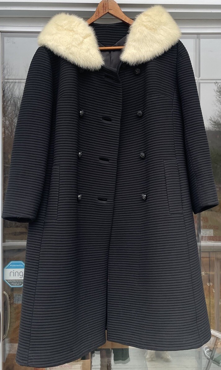 Mid-Century Modern Forstmann Ladies Coat Vintage Fashion Designer Clothing