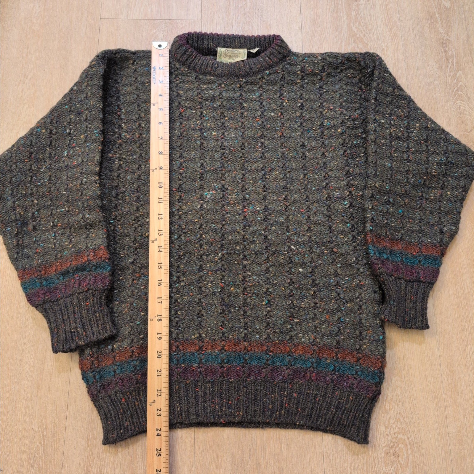 VTG Gaeltarra Women’s Small 36″ Wool Cable Knit Sweater Ireland Speckle
