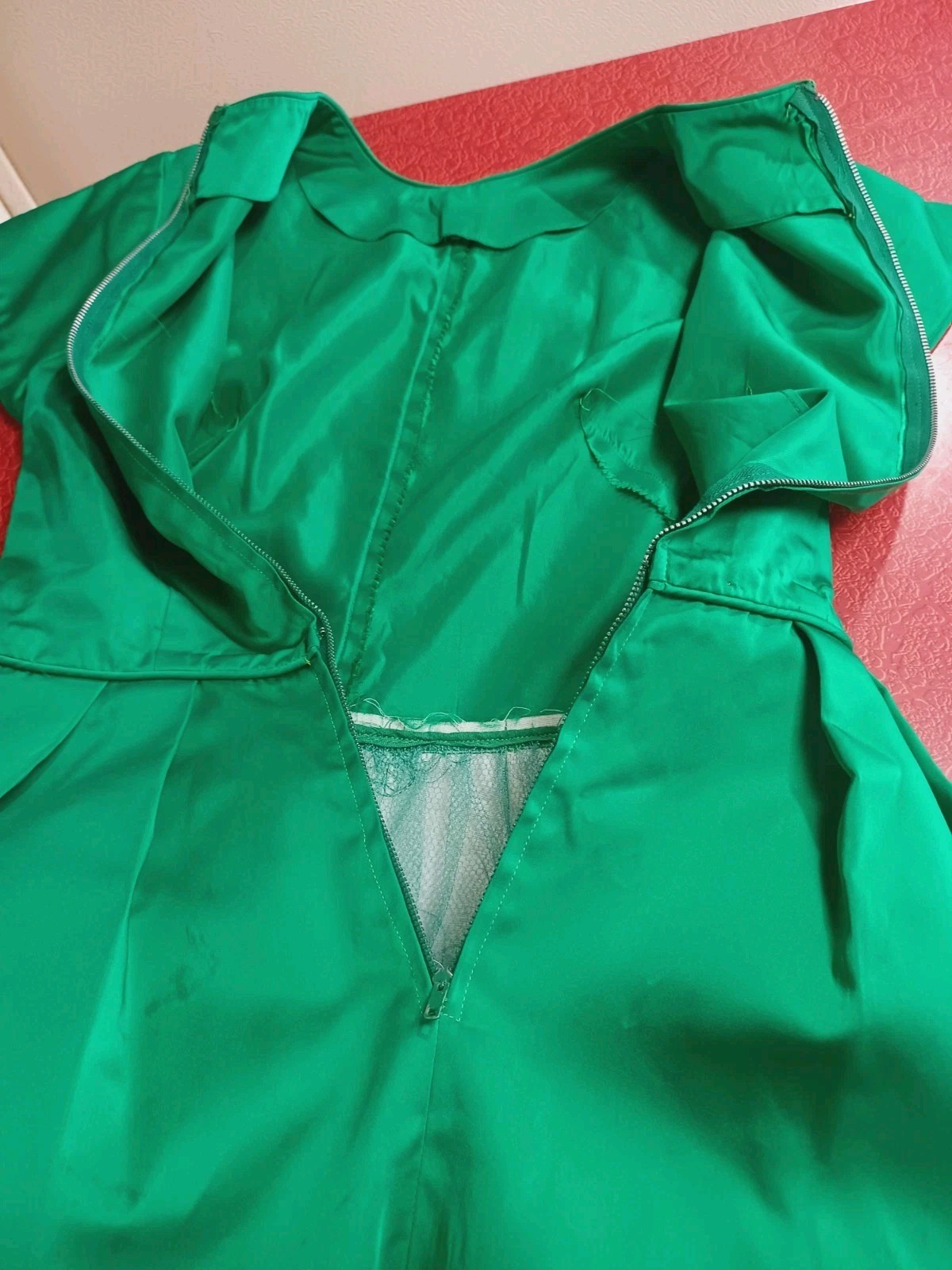 VTG Mid-century 40s 50s 60s Emerald Green Satin Cocktail Party Dress M Crinoline