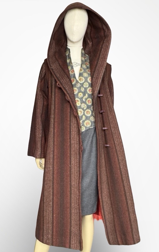 Scottish Wool Hooded Toggle Coat Peabody House Vintage 1970s Sony Pictures Large