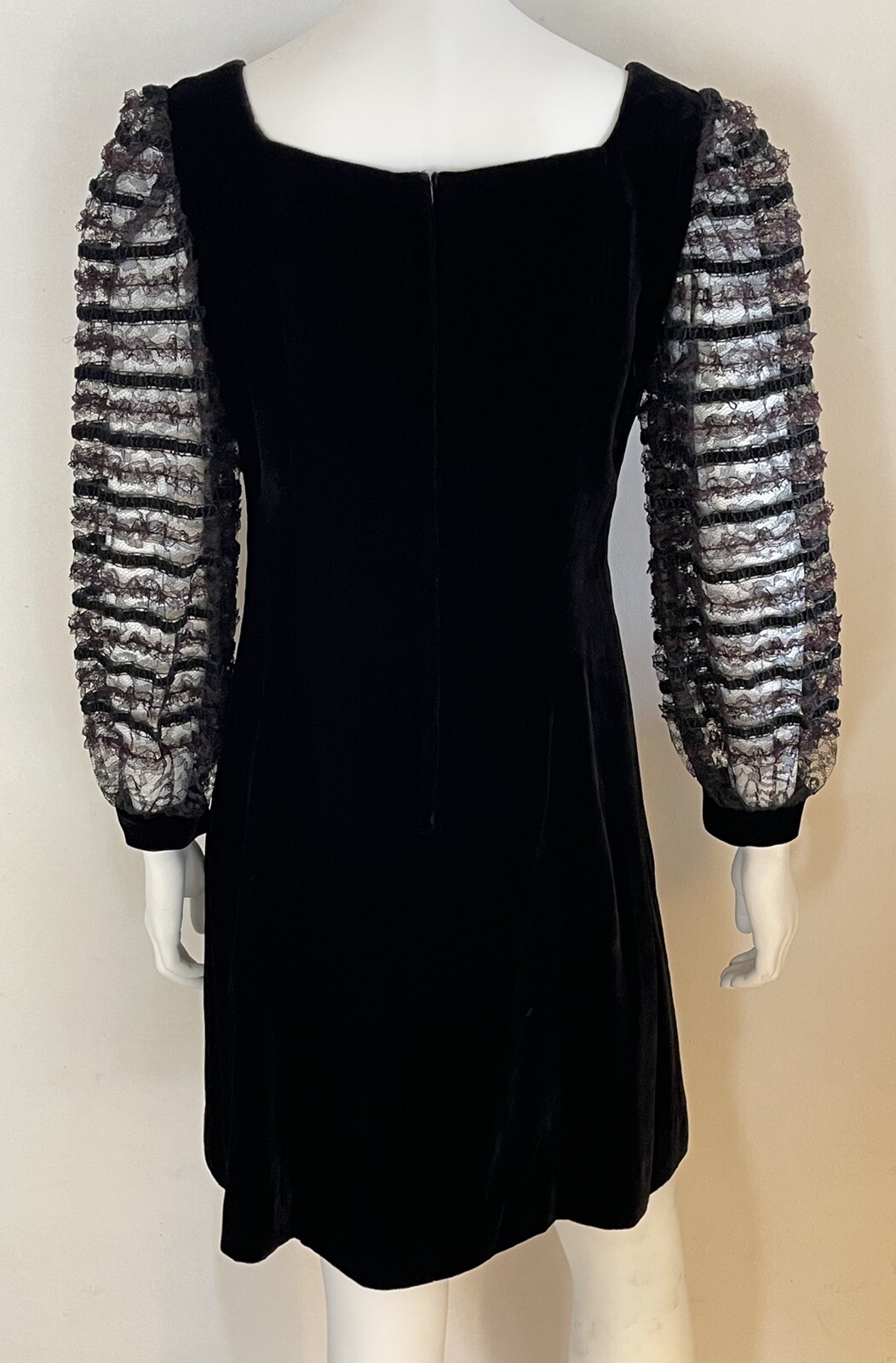 Vintage 1960s Pixie of California by Sue Webb Black Velvet Lace Sleeve Dress S
