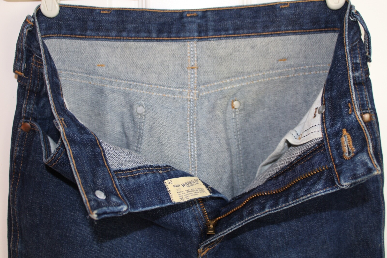 VTG 70s-80s Wrangler No Fault Jeans 936 Straight Leg Dark Wash W-30″Inseam 28.5″