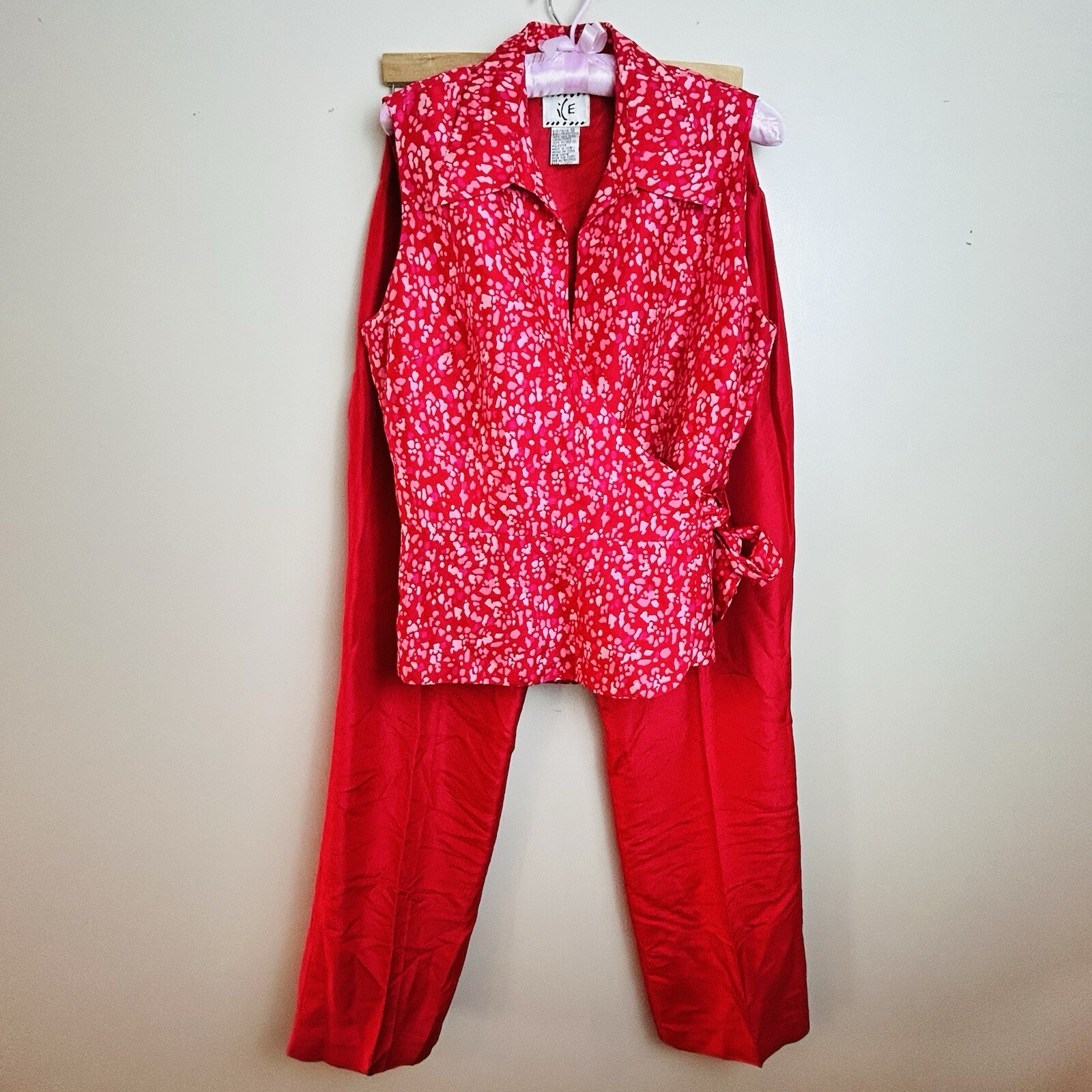 VTG 80s ICE 100% Silk Wrap Vest Blouse & Pants Set, Size 10 Pink Red Dots *read*