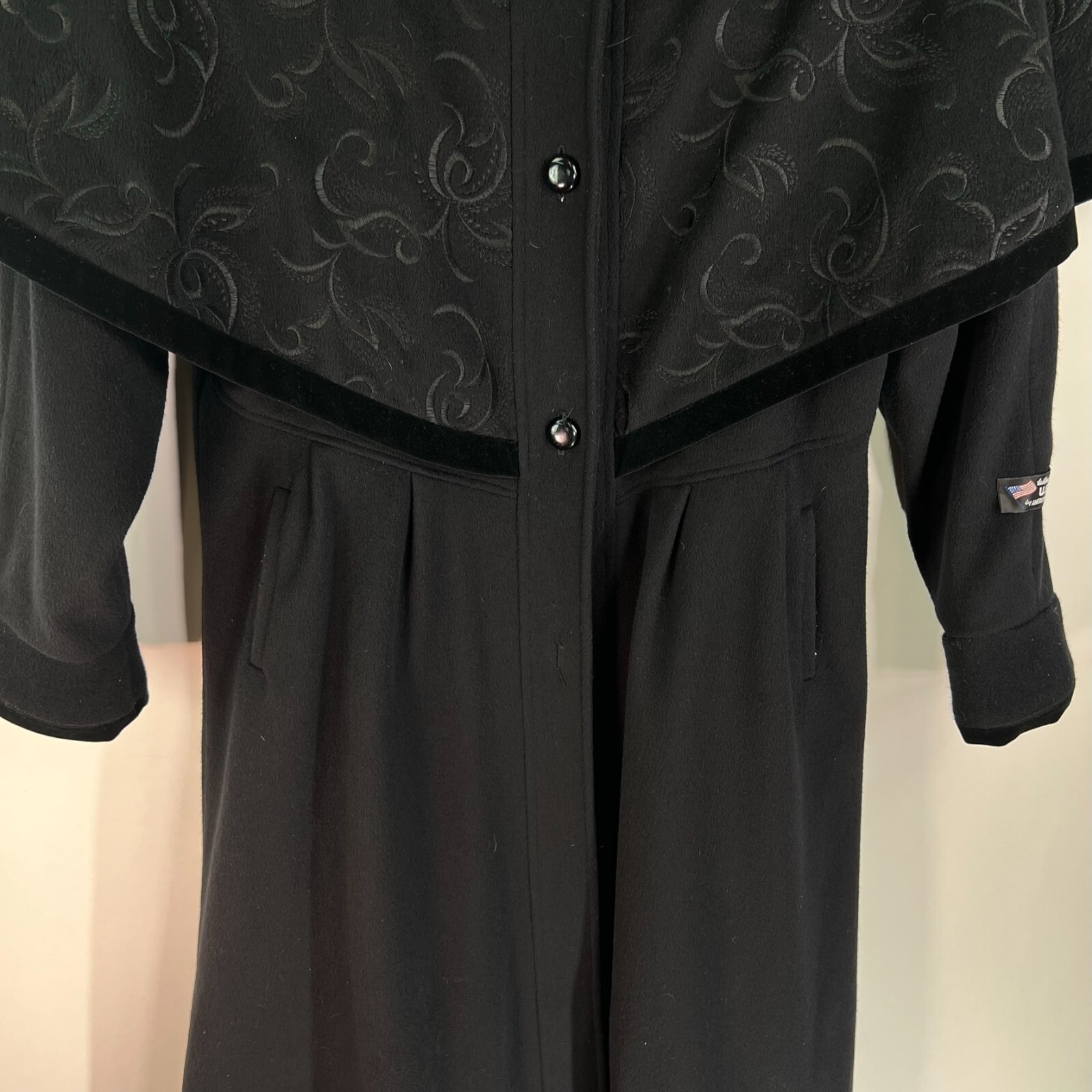Forstmann Caplet Beaded Victorian Wool Jacket Womens Size XL Black Vintage