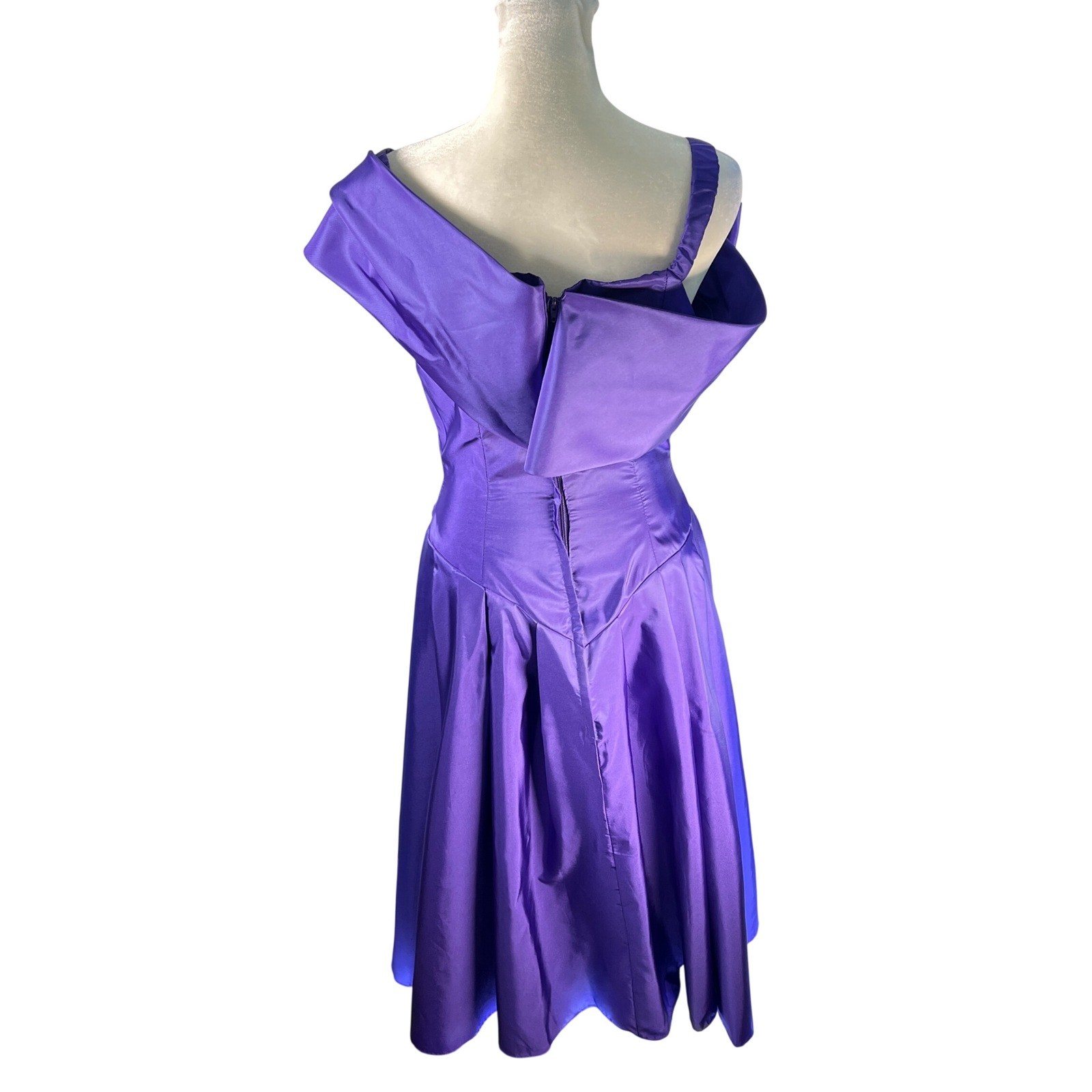 Jordan Fashions Vintage Purple Taffeta One Shoulder Bow Cocktail Prom Dress 5/6