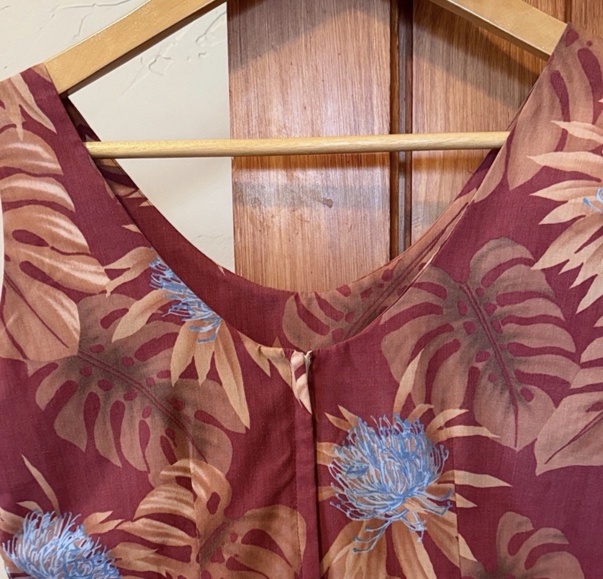 Reyn Spooner vintage Hawaiian Floral Dress S Burgundy Blue Cotton Polyester