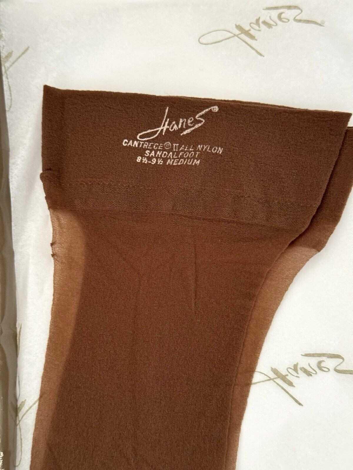 NOS Vintage HANES Cantrece II STOCKINGS Sandalfoot 220 M 8.5-9.5 Pantyhose BEIGE