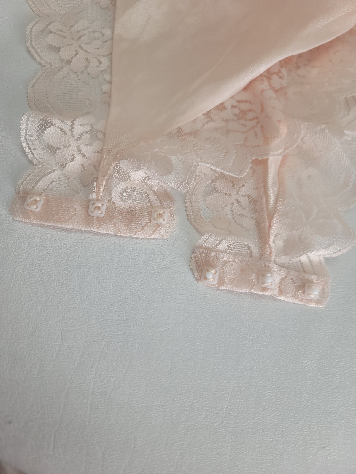 Vintage Maidenform Chantilly Bodysuit Lingerie Peach Nylon Lace Sz 36 USA Union