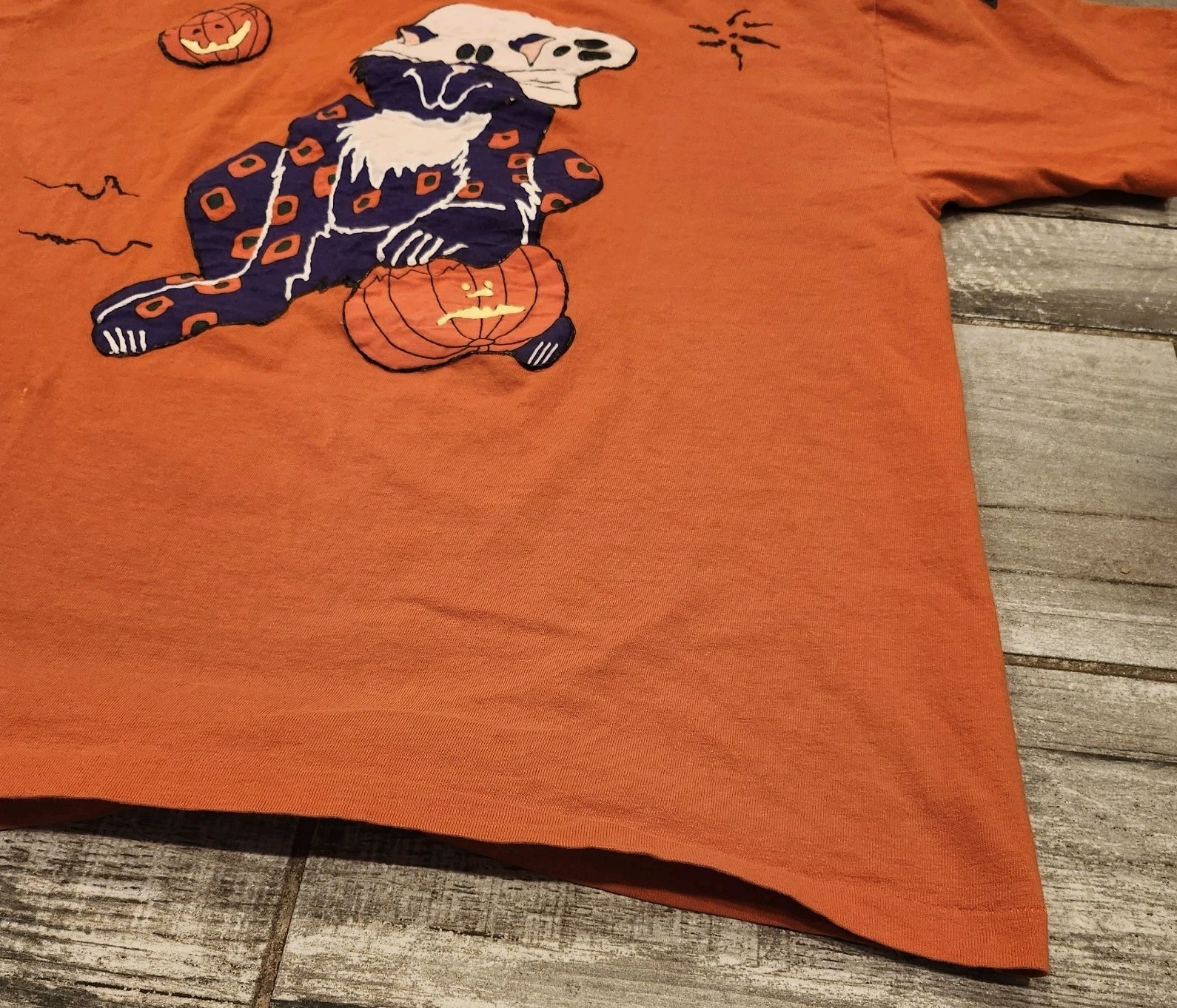 Vintage Halloween Shirt Hanes Her Way Single Stitch Size Womens Medium Orange