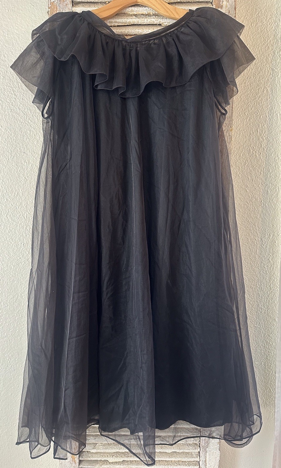 A7 Vintage Tall Fashions Of California Nylon Black Nightgown- 2 Piece Set! Sz S