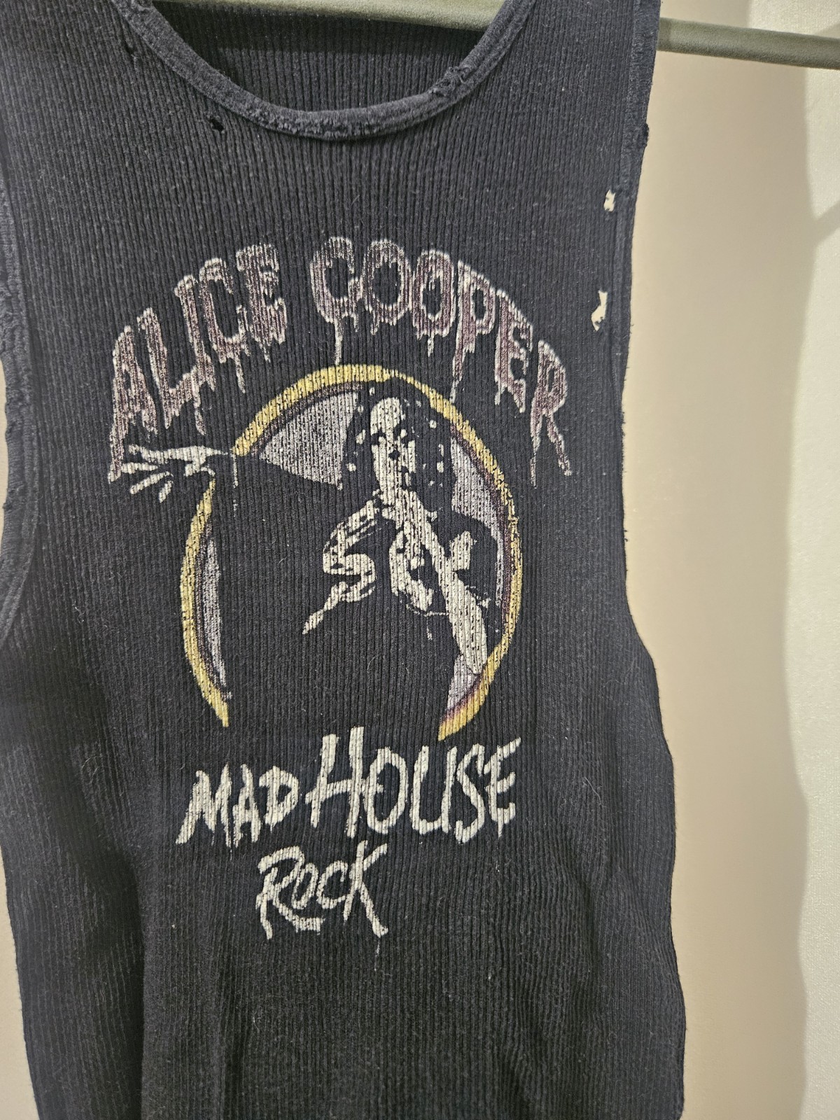 ALICE COOPER Vintage Tank Top Paperthin Retro 80s Ripped Rocker 70s Music Merch