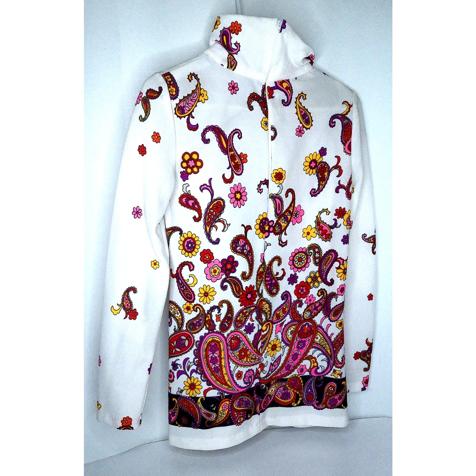 Vintage 70s Psychedelic Paisley Floral Top Retro Hippie Boho High Neck Blouse