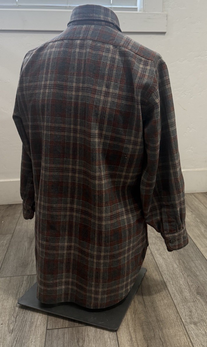 PENDLENTON plaid wool vintage shirt gray/orange women’s size Large pre-owned