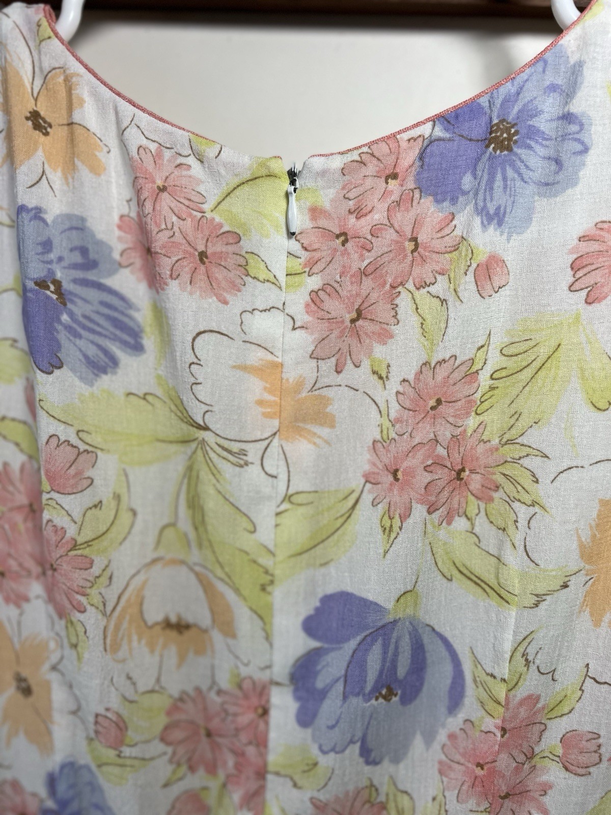 Vintage Floral Two Toned Sheath Dress Pink White Yellow Purple Women’s Size 38