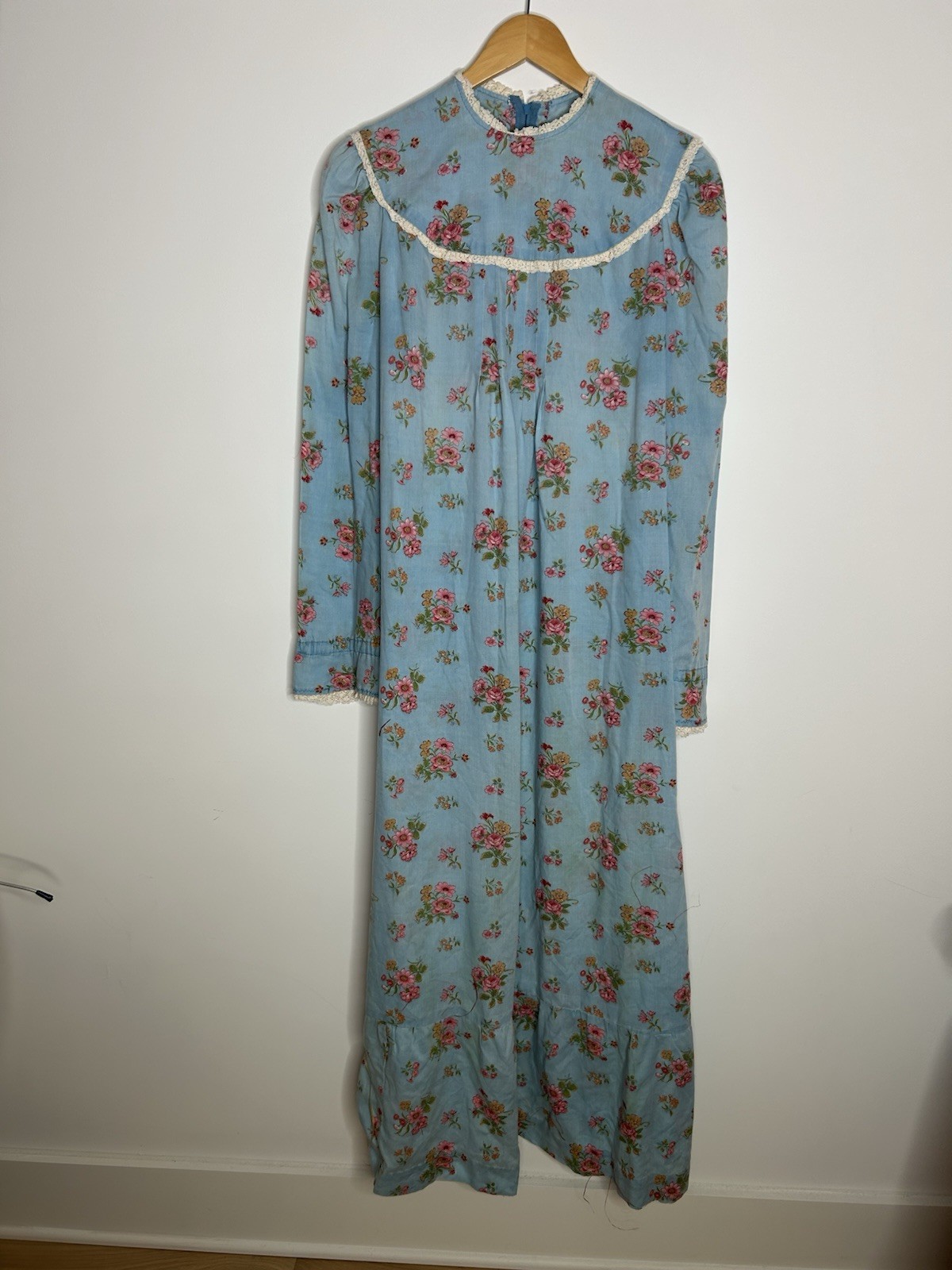 Vintage 1970’s Dress Women’s Blue Floral Maxi Prairie Cottage Core Bell Sleeve