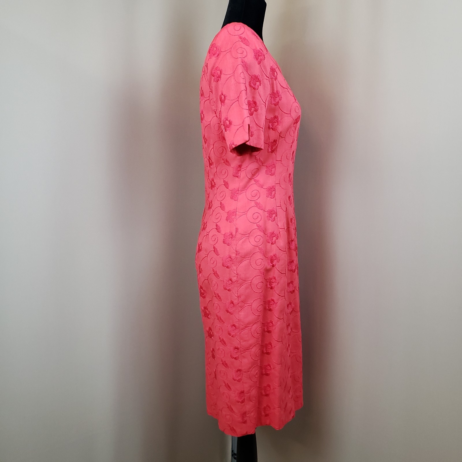 Oberon Dress 6 Embroidered Linen Blend Sheath Poppy Red Short Sleeve Knee Length