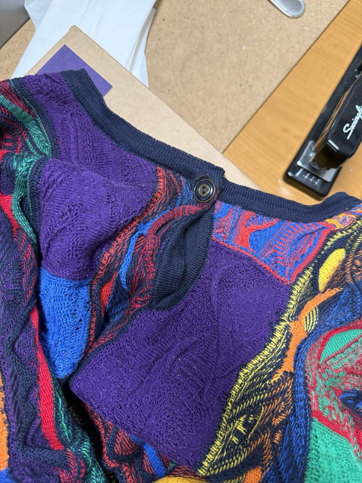Coogi Women’s Vintage Textured 3D Knit Pullover Sweater 90s Australia