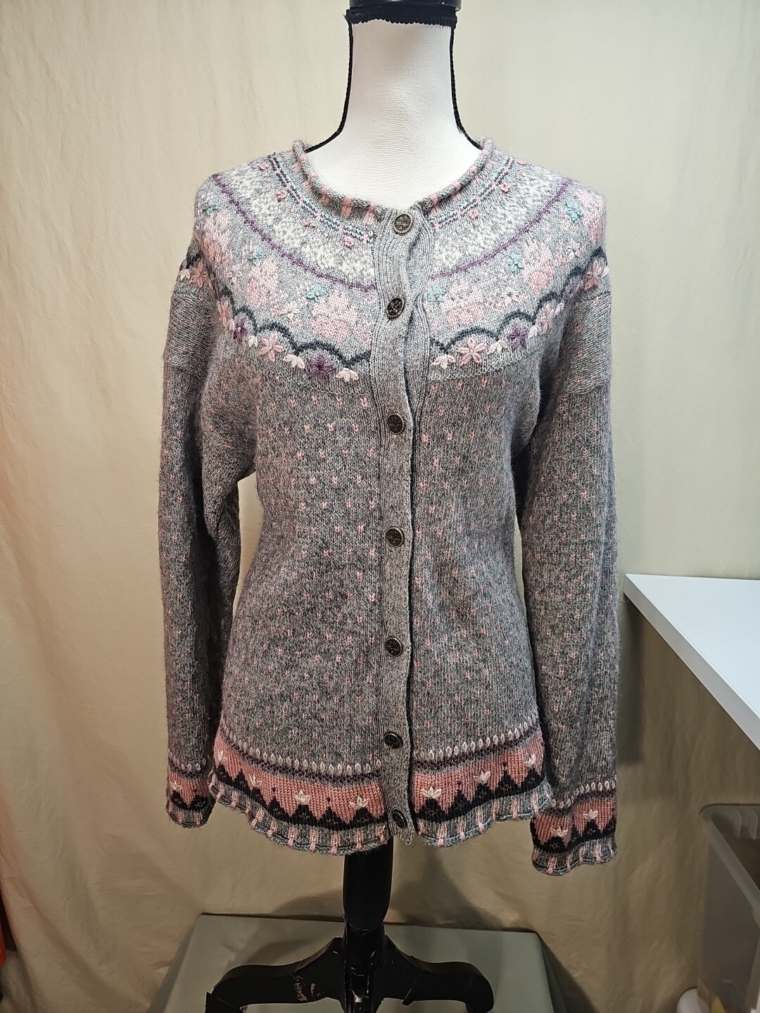 Vintage NORTHERN REFLECTIONS Gray & Pink Fair Isle Cardigan Sweater Size Large