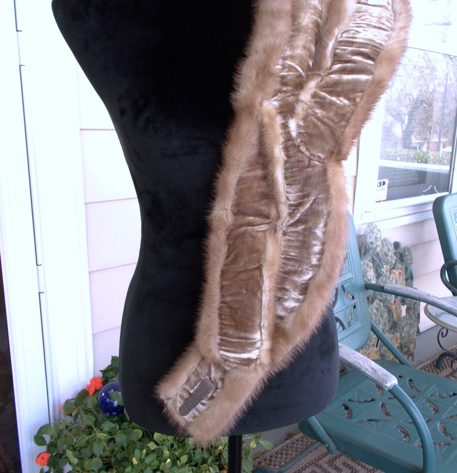 Vintage Light Golden Brown Carol Brent Mink Fur Collar Stole Scarf 39″ Long