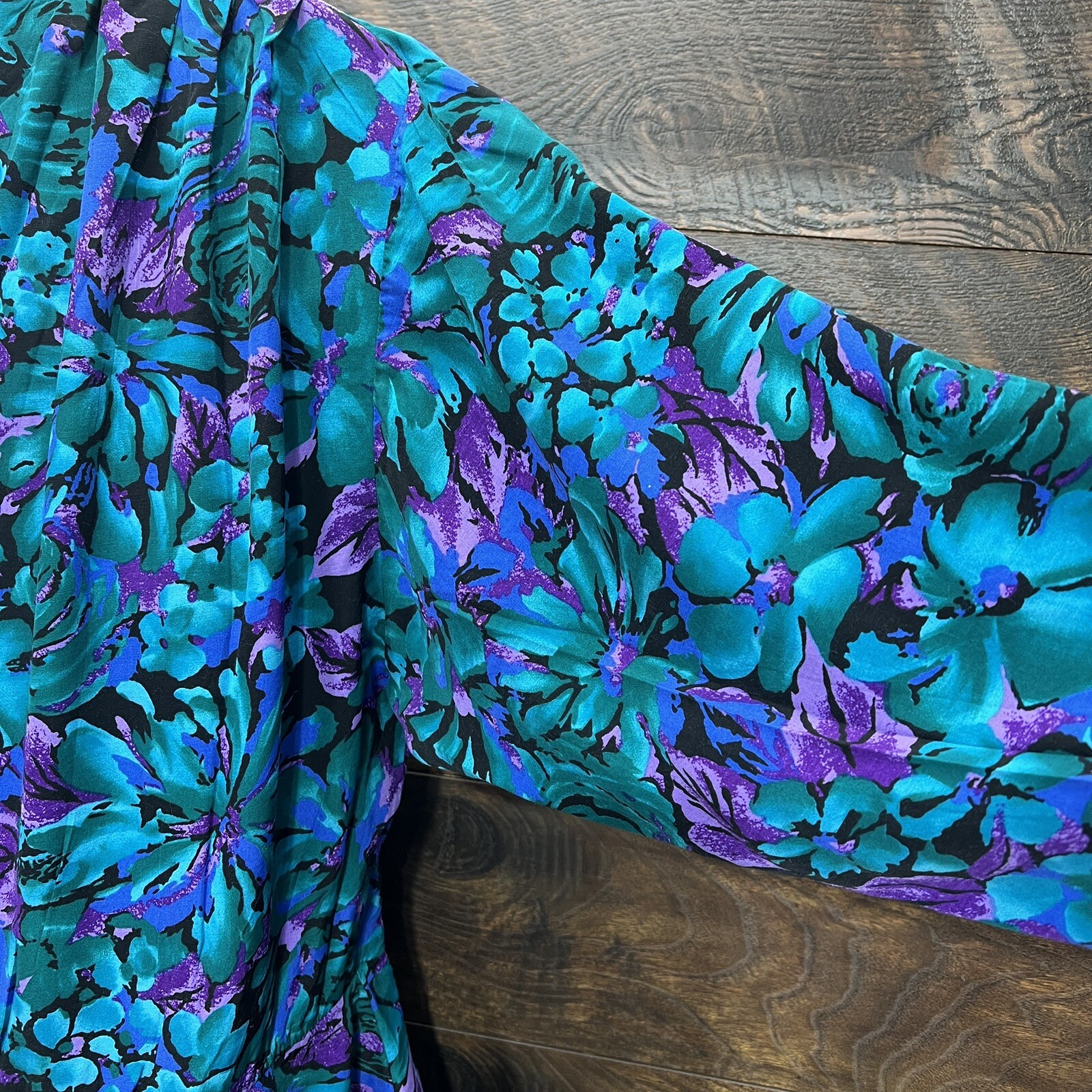 Sally III Vgt Dress 1980 Size 24 Black Teal Purple Floral Rayon Button Front